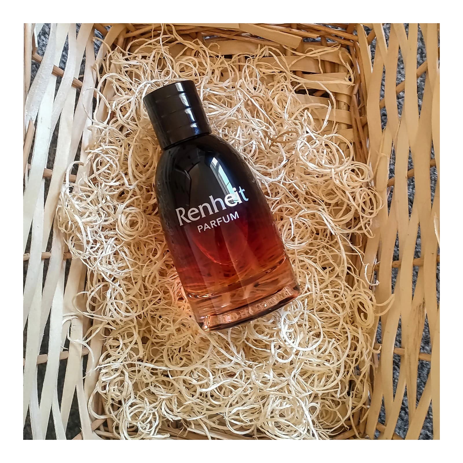 Renheit Parfum Fragrance World EDP 100 ML (H)